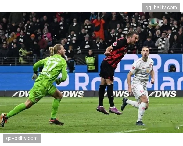 法兰克福赛季第9场失利 欧战资格争夺陷入被动局面